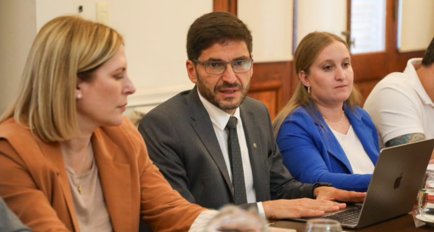 Tejeda: &ldquo;El gabinete social dar&aacute; una mirada estrat&eacute;gica para atender las necesidades de los santafesinos"