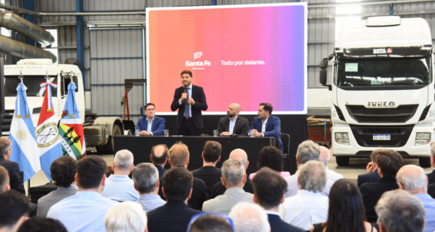 Pullaro lanz&oacute; el plan "Aprender, Producci&oacute;n y Trabajo" para potenciar el empleo y la regiones productivos