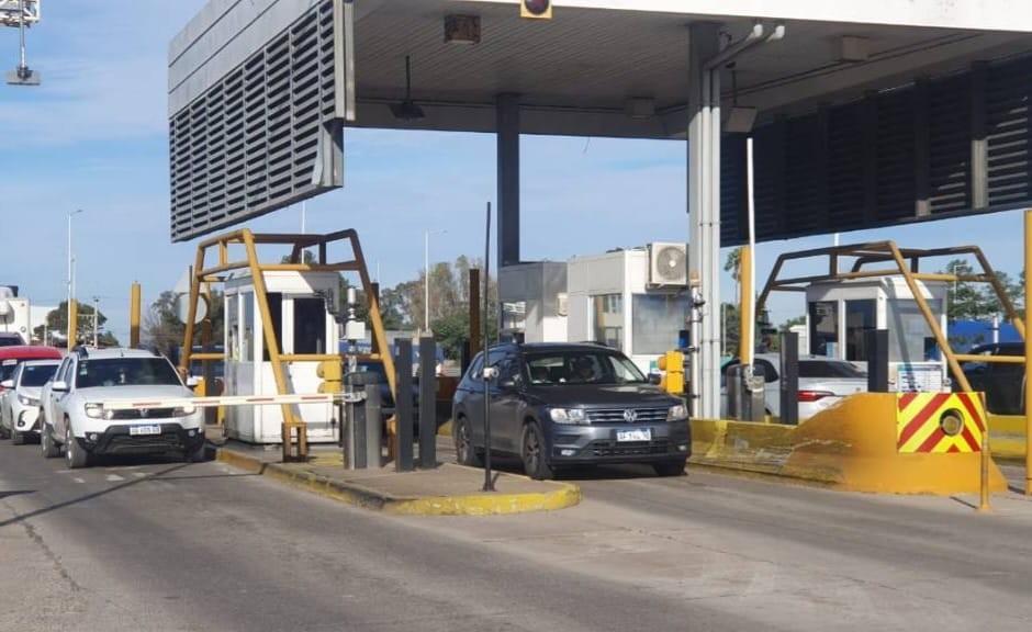 Se suspende el cobro del peaje en el Acceso a Santo Tomé de la autopista 