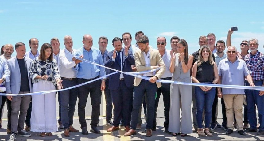 Pullaro: &ldquo;El puente Paran&aacute; Min&iacute; nos permite so&ntilde;ar un norte productivo y una provincia potenciada que saque sus cargas a cualquier lugar del mundo&rdquo;