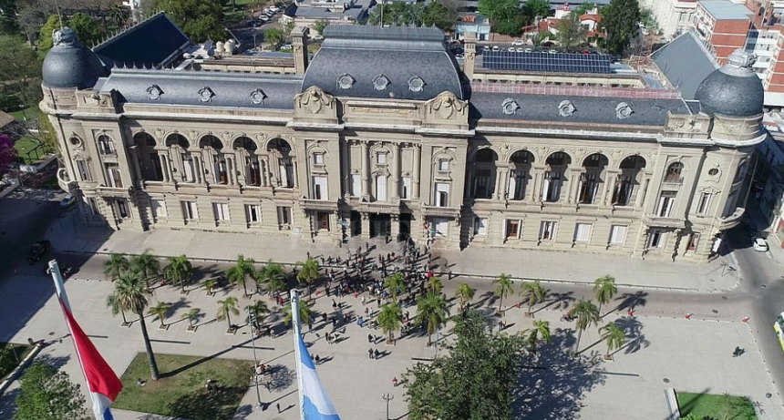 Provincia decret&oacute; asueto en la Administraci&oacute;n P&uacute;blica para los d&iacute;as 24 y 31 de diciembre