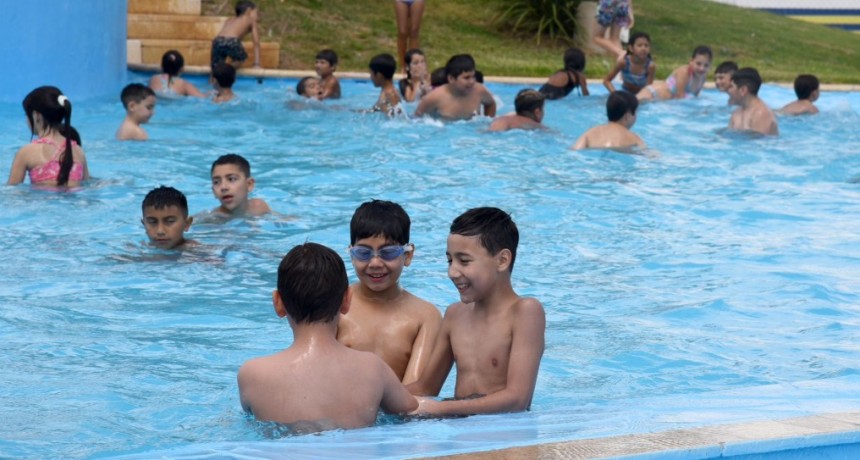 M&aacute;s de 36 mil ni&ntilde;os y adolescentes disfrutar&aacute;n de las Escuelas de Verano de Santa Fe