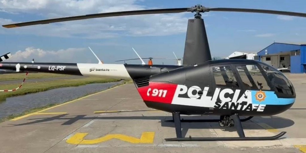 Seguridad: Provincia entrega a la Policía un helicóptero nuevo y 90 camionetas 0km adaptadas para el patrullaje