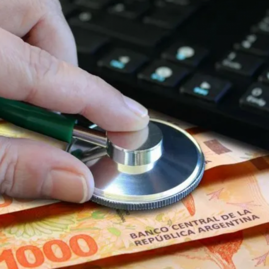 El ajuste en salud golpea los ingresos familiares: prepagas y medicamentos ya consumen más de un tercio del salario