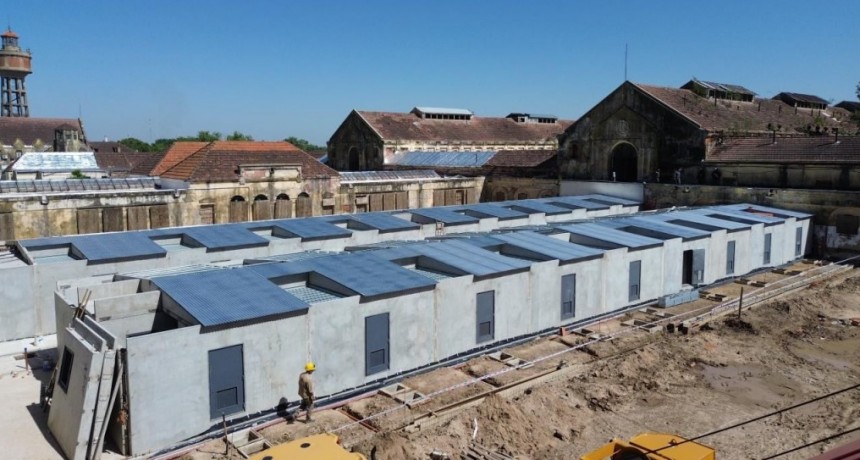 El Gobierno Provincial contin&uacute;a con la construcci&oacute;n de 4 pabellones de aislamiento en la C&aacute;rcel de Coronda: ya mont&oacute; 66 nuevas celdas 